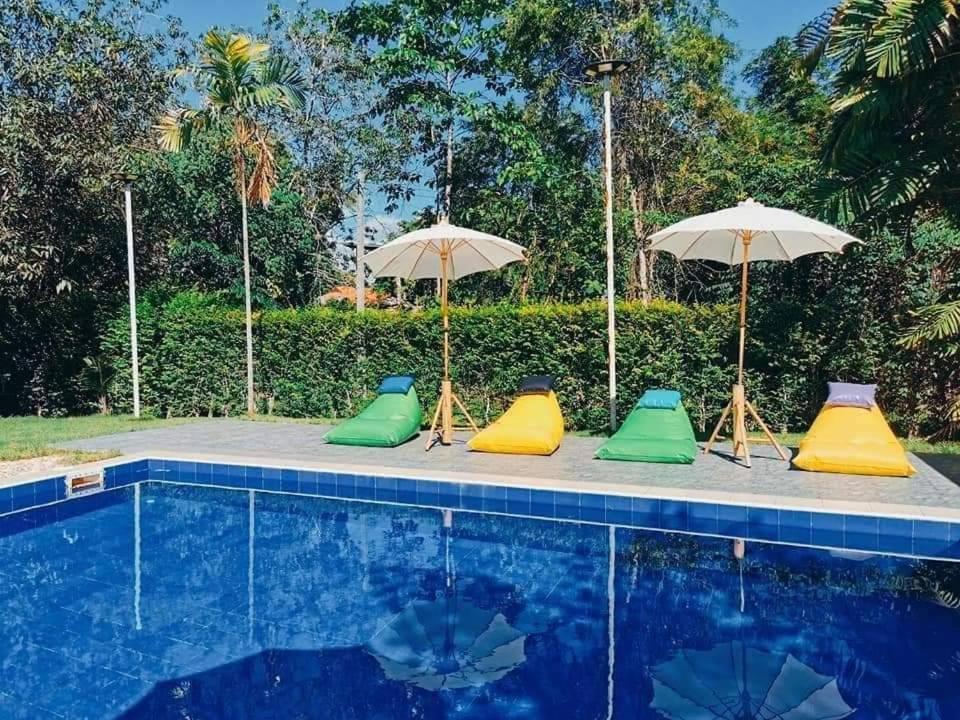 Villa De Bua Resort Нан Екстериор снимка