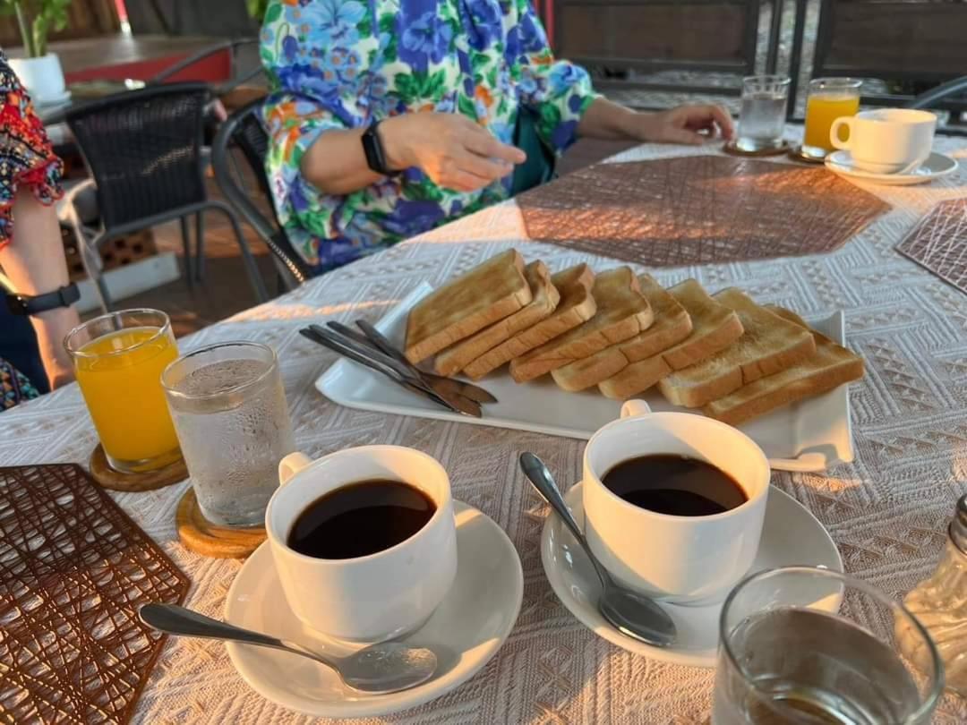 Villa De Bua Resort Нан Екстериор снимка